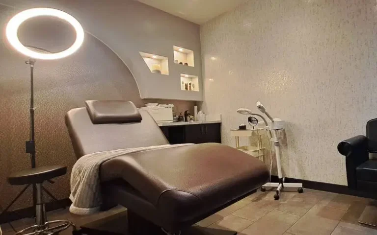 NOYA-Treatment-Room-1